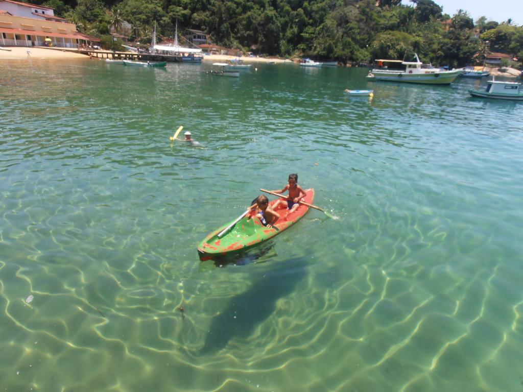 Vila Pedra Mar Praia Vermelha  Buitenkant foto